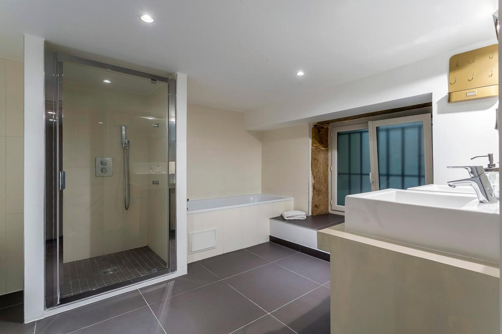 Charlie-Meublee Haut De Gamme-Duplex-260M2-Lyon 1 Exterior foto